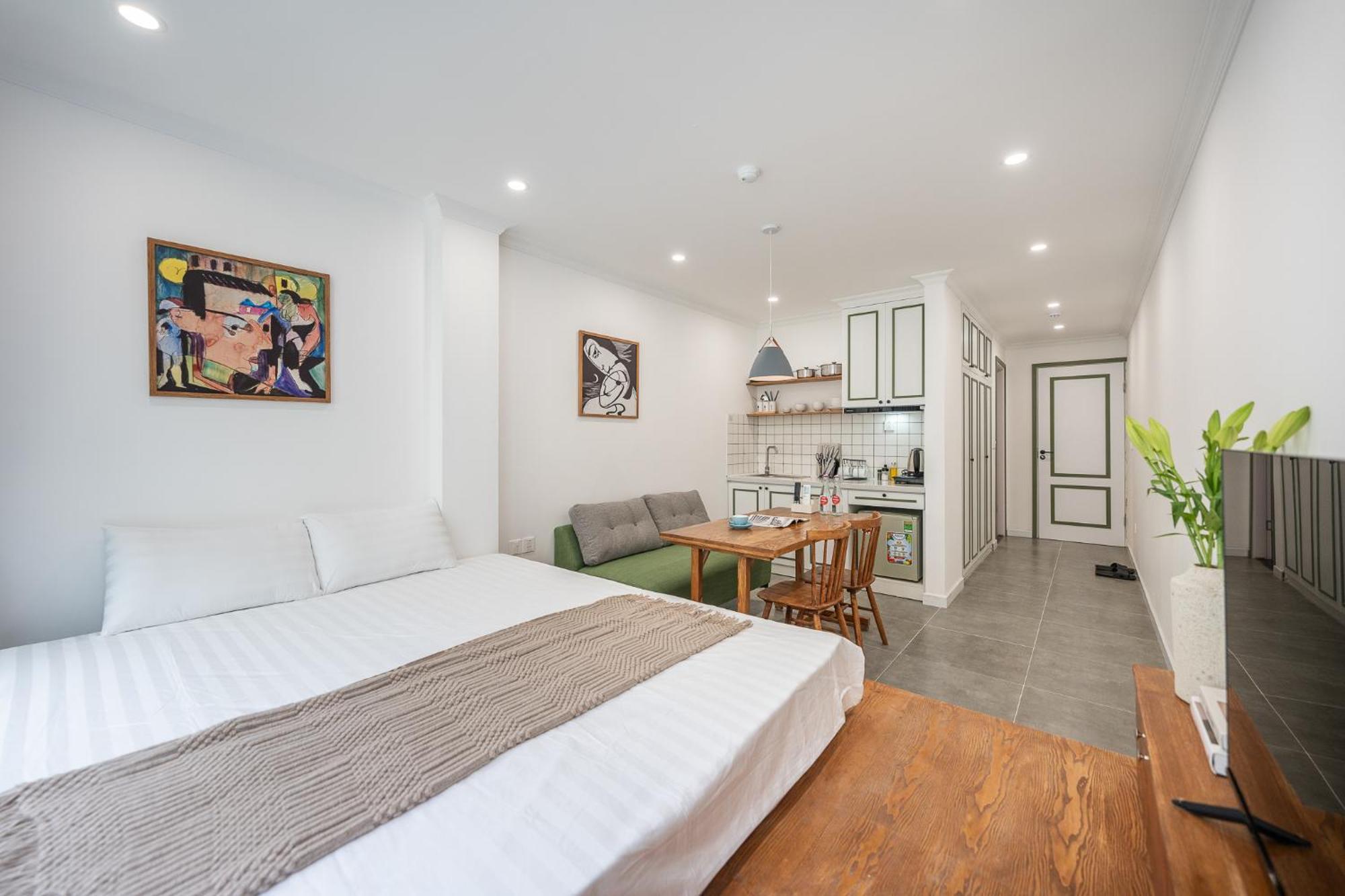 Location/Big Group/Private Villa With Pool And Kitchen Hanoj Exteriér fotografie