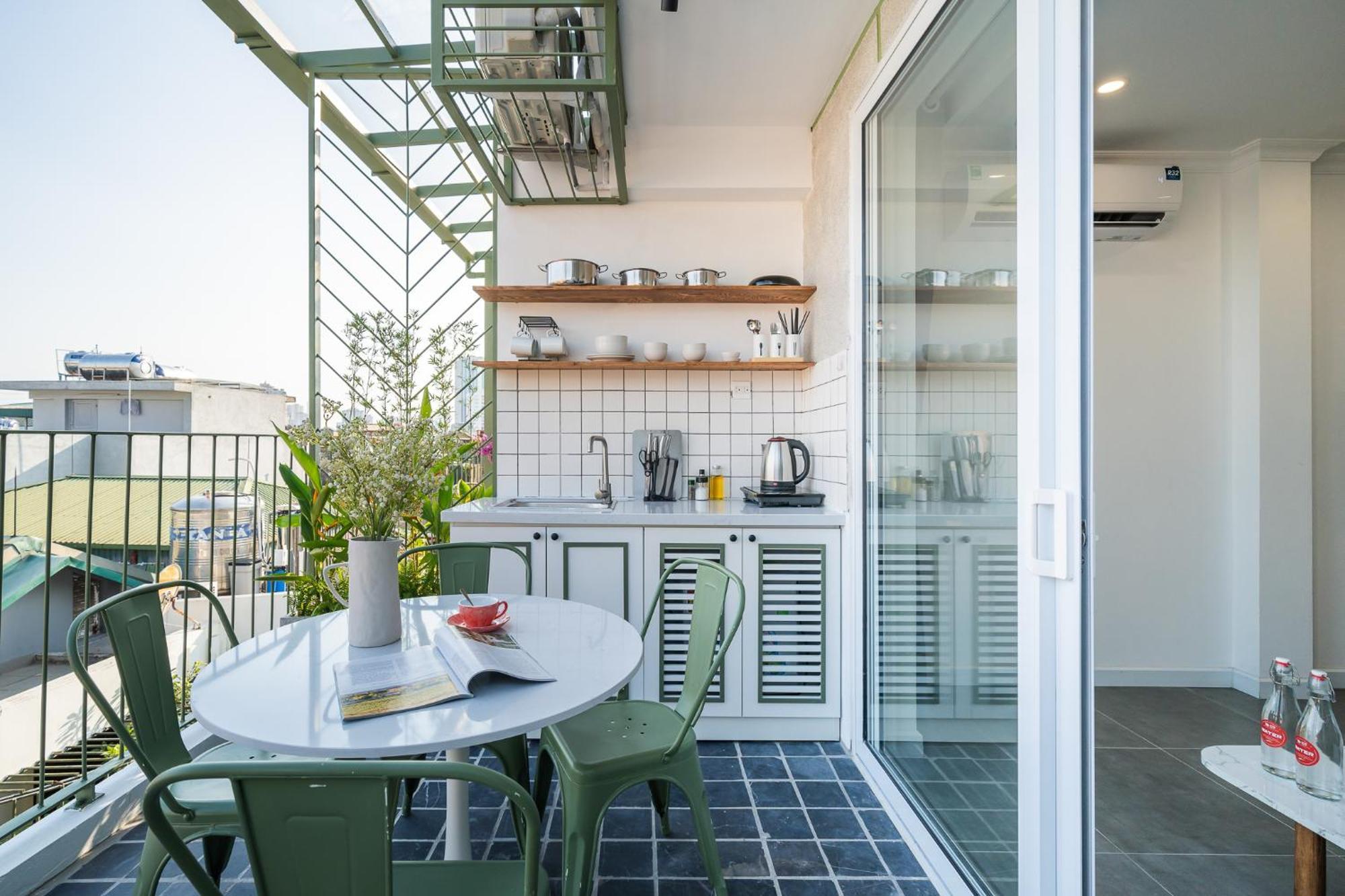 Location/Big Group/Private Villa With Pool And Kitchen Hanoj Exteriér fotografie