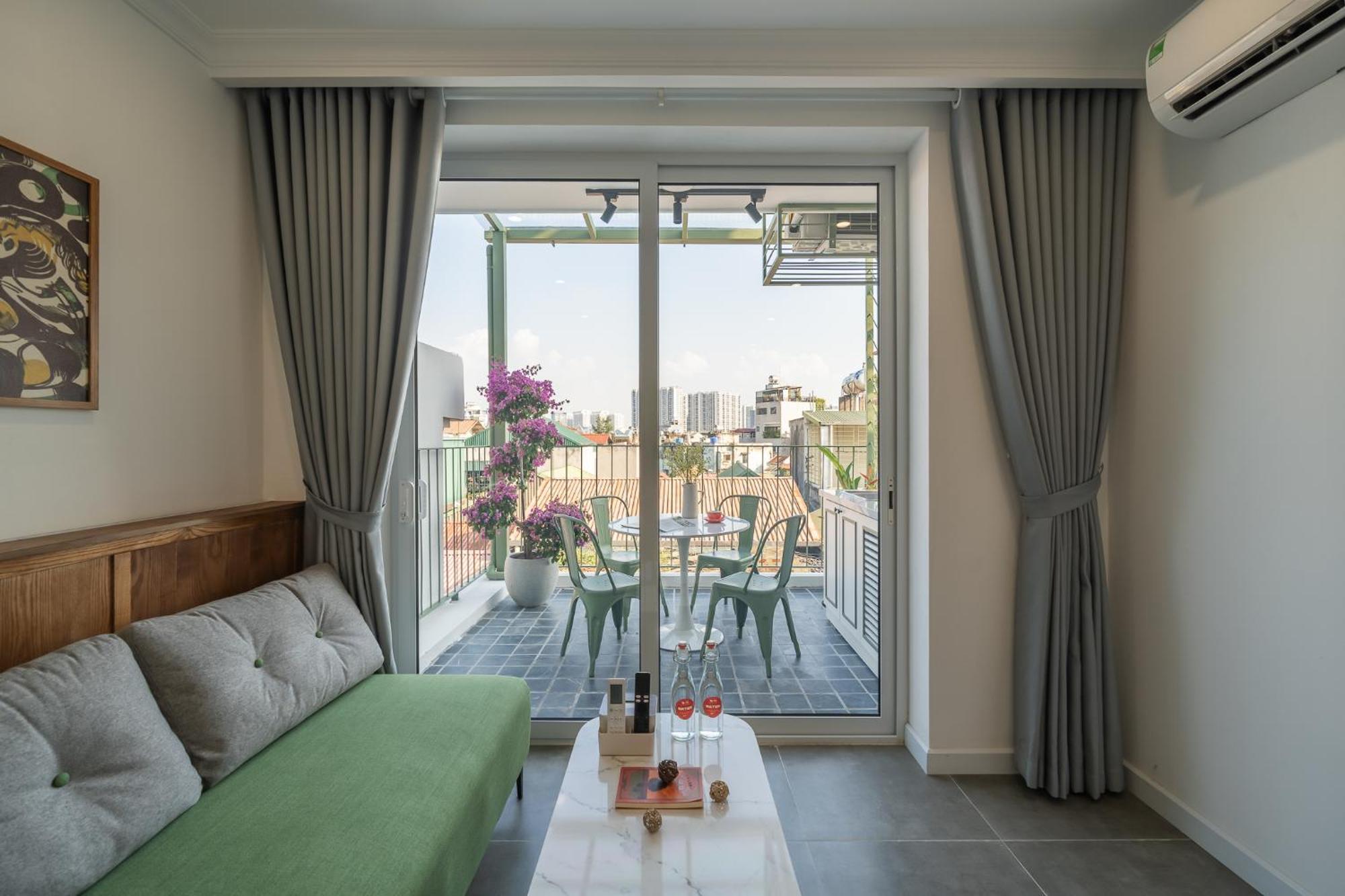 Location/Big Group/Private Villa With Pool And Kitchen Hanoj Exteriér fotografie